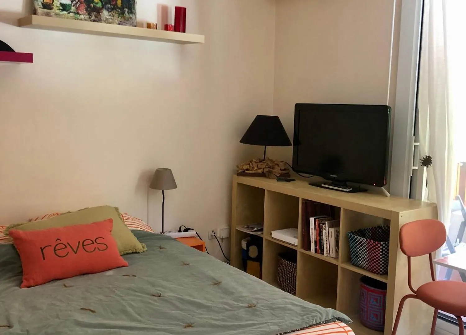Grand Studio A Hyeres Entre Mer Et Ville Apartment